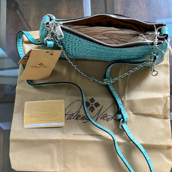 Riley Baguette Crossbody Vintage Distressed Croc Leather - Picture 7 of 12